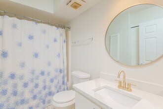 3930 Leeward Passage Ct in Bonita Springs, FL - Building Photo - Building Photo