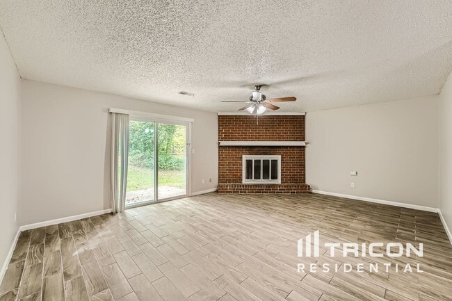 5526 Westberry Ln in Norcross, GA - Building Photo - Building Photo