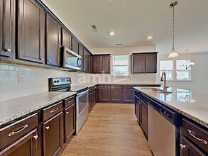 106 Samara Ln in Mooresville, NC - Building Photo - Building Photo