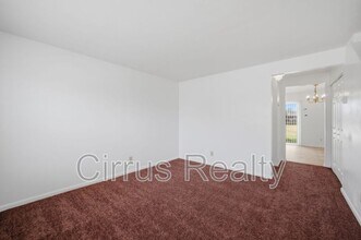 2724 Peach St in Portsmouth, VA - Building Photo - Building Photo