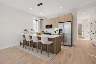 4536 S Prairie Ave in Chicago, IL - Building Photo - Building Photo