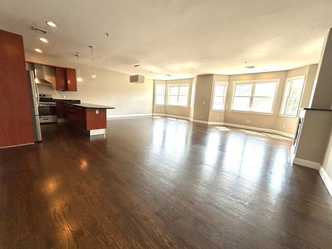 property at 81 Boylston St