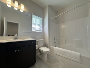 91 Sonata Dawn Ave in Henderson, NV - Building Photo - Building Photo