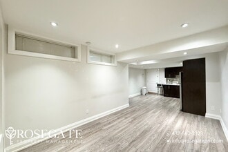 163 Elmwood Ave in Richmond Hill, ON - Building Photo - Building Photo
