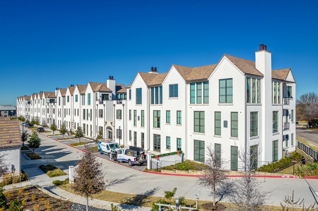 The Corvalla at Stonebriar in Frisco, TX - Building Photo