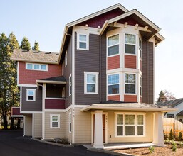 915 SW 10th St, Unit 101 in Corvallis, OR - Foto de edificio - Building Photo