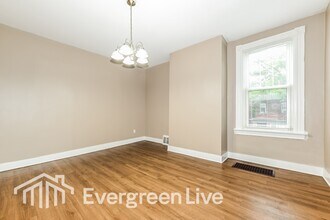 446 N School St in Pittsburgh, PA - Building Photo - Building Photo