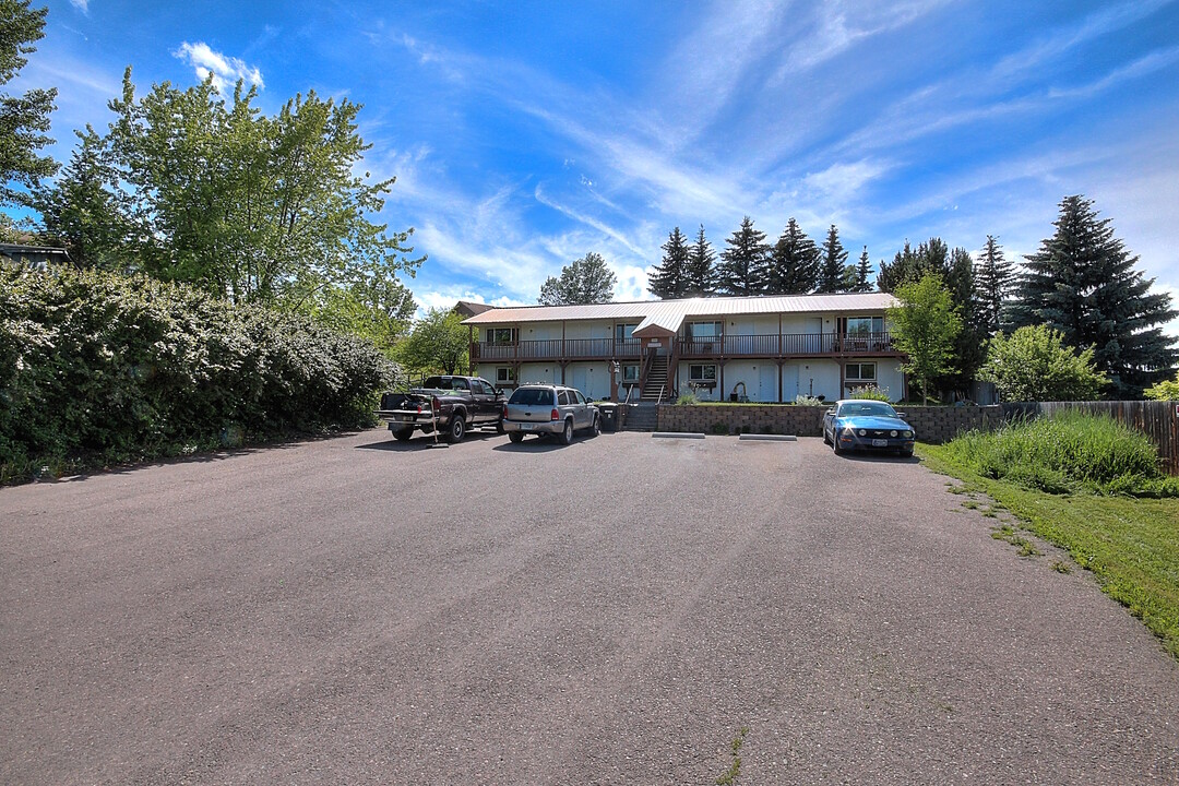 334 Harrison Boulevard, Unit #2 in Kalispell, MT - Foto de edificio