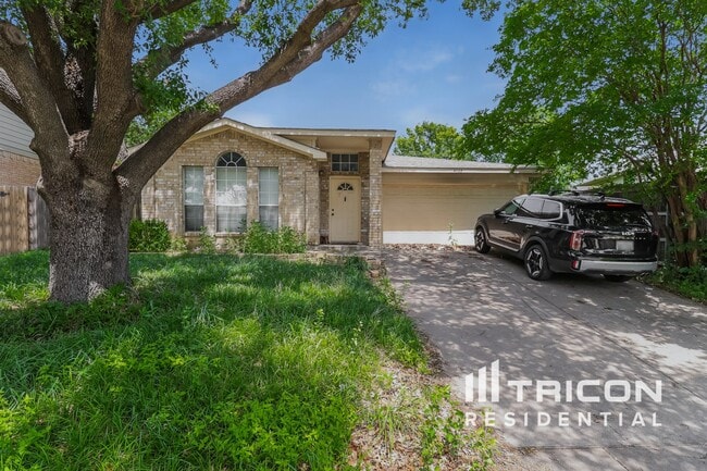 4025 Tulip Tree Dr