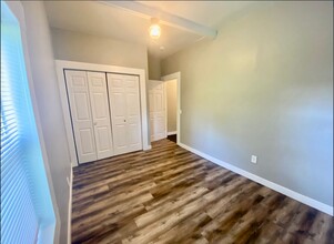 1110 Broadway Ave NW in Grand Rapids, MI - Building Photo - Building Photo