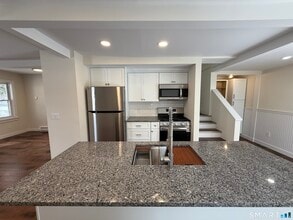 98 E Elm St in Torrington, CT - Building Photo - Building Photo