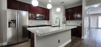 7702 Anselmo Ln in Windermere, FL - Building Photo - Building Photo