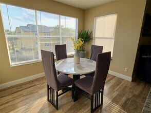 4630 Commander Dr, Unit 1038 in Orlando, FL - Foto de edificio - Building Photo