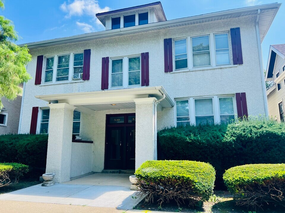 532 Highland Ave in Oak Park, IL - Building Photo