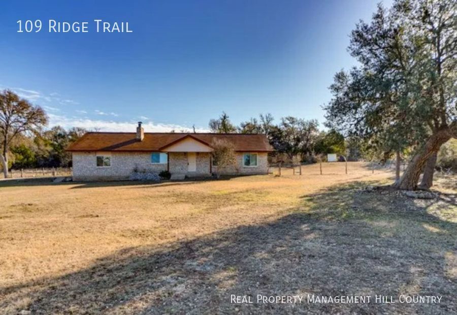 109 Ridge Trail in Boerne, TX - Building Photo