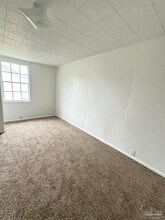 4963 Mobile Hwy in Pensacola, FL - Building Photo - Building Photo