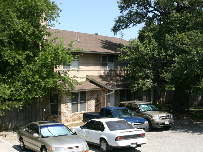 4415 Whispering Valley Dr in Austin, TX - Foto de edificio - Other