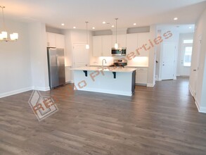 238 Deardom Wy in Chapel Hill, NC - Building Photo - Building Photo