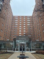 4970 N Marine Dr in Chicago, IL - Building Photo