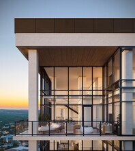 700 River in Austin, TX - Foto de edificio - Building Photo