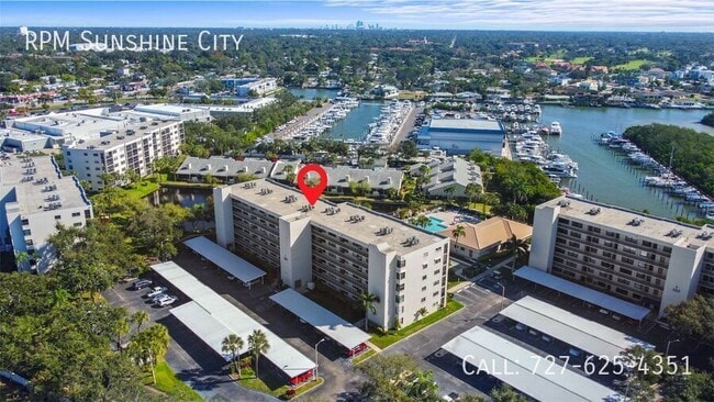 1324 Pasadena Ave S in South Pasadena, FL - Building Photo - Building Photo