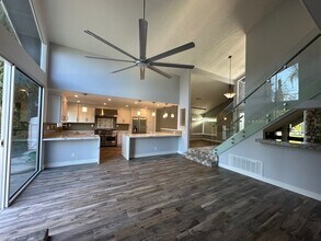 30222 Rainbow Crest Dr in Agoura Hills, CA - Building Photo - Building Photo