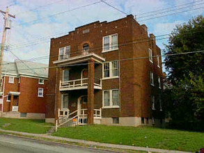 3718 Glenway Ave in Cincinnati, OH - Building Photo - Building Photo