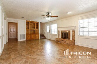 12134 Quail Creek Dr in Houston, TX - Building Photo - Building Photo