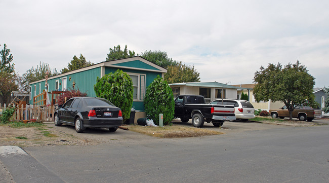 Victorian Station in Nampa, ID - Building Photo - Building Photo