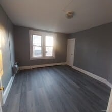 40 Harts Ave in Roosevelt, NY - Building Photo - Building Photo