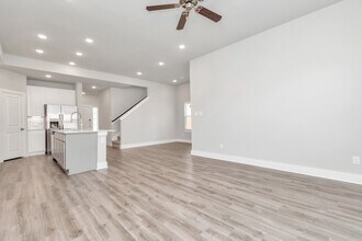 21030 Treasure Gate Ln in Cypress, TX - Building Photo - Building Photo