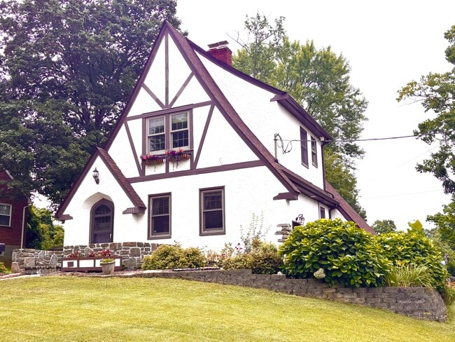 property at 6003 Cambridge Ave