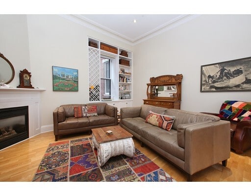 property at 1A Joy St