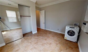 6029 Lily Rock Dr in Fontana, CA - Building Photo - Building Photo