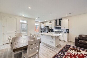 10196 Worchester St in Commerce City, CO - Building Photo - Building Photo