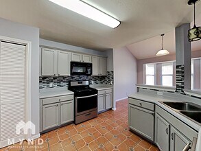 406 Little Lake Rd in Hutto, TX - Building Photo - Building Photo