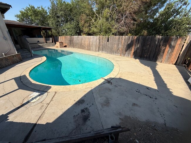 property at 5430 Mary Lane Dr