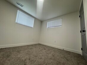 2171 W Kirkham Way, Unit 1A in Salt Lake City, UT - Building Photo - Building Photo