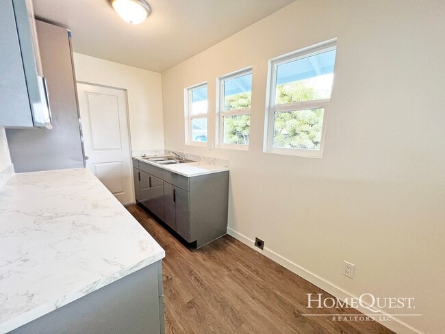 343 Maluniu Ave in Kailua, HI - Building Photo - Building Photo