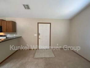 185 Eagle Ridge in O'Fallon, IL - Building Photo - Building Photo