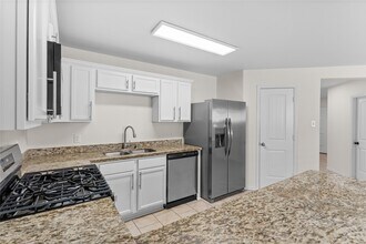 7226 Basque Country Dr in Magnolia, TX - Building Photo - Building Photo