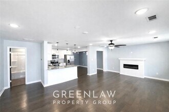 256 Birch St in Hapeville, GA - Building Photo - Building Photo