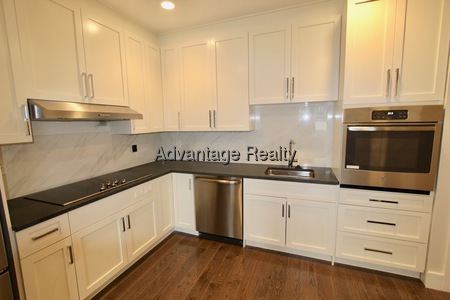 430 McGrath Hwy, Unit #434 - 313 in Somerville, MA - Foto de edificio