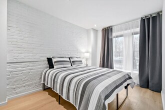 1285 Rue Rachel E in Montréal, QC - Building Photo - Building Photo