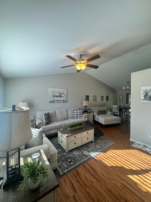 4884 Thrush Ln in West Richland, WA - Building Photo - Building Photo