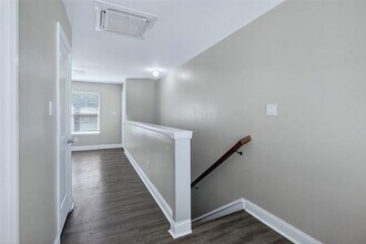 408 Fulton St in Denton, TX - Building Photo - Building Photo