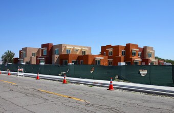 Villa Hermosa Apartments in Indio, CA - Building Photo - Building Photo