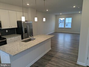 11 Short Br Dr in Ranson, WV - Building Photo - Building Photo