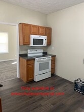 131 E South St in Hastings, NE - Building Photo - Building Photo