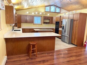 1317 Still Valley Rd in North Pole, AK - Building Photo - Building Photo